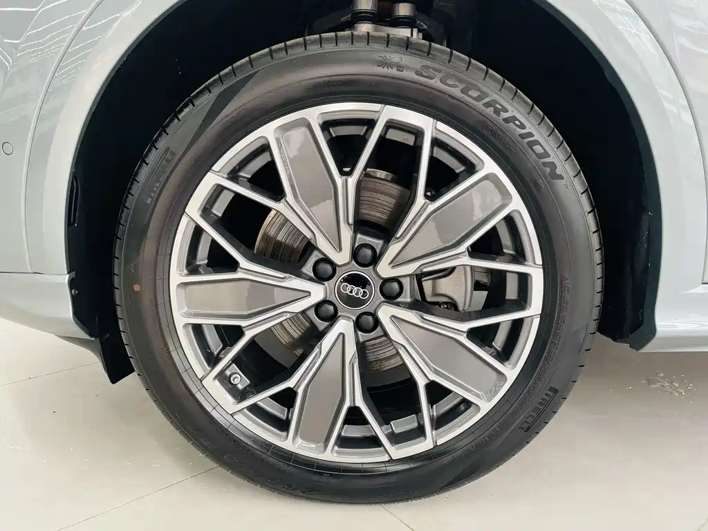 Audi Audi Q5L 2026 2.0T Intelligent Hybrid Luxury 2025 - thumbnail 3
