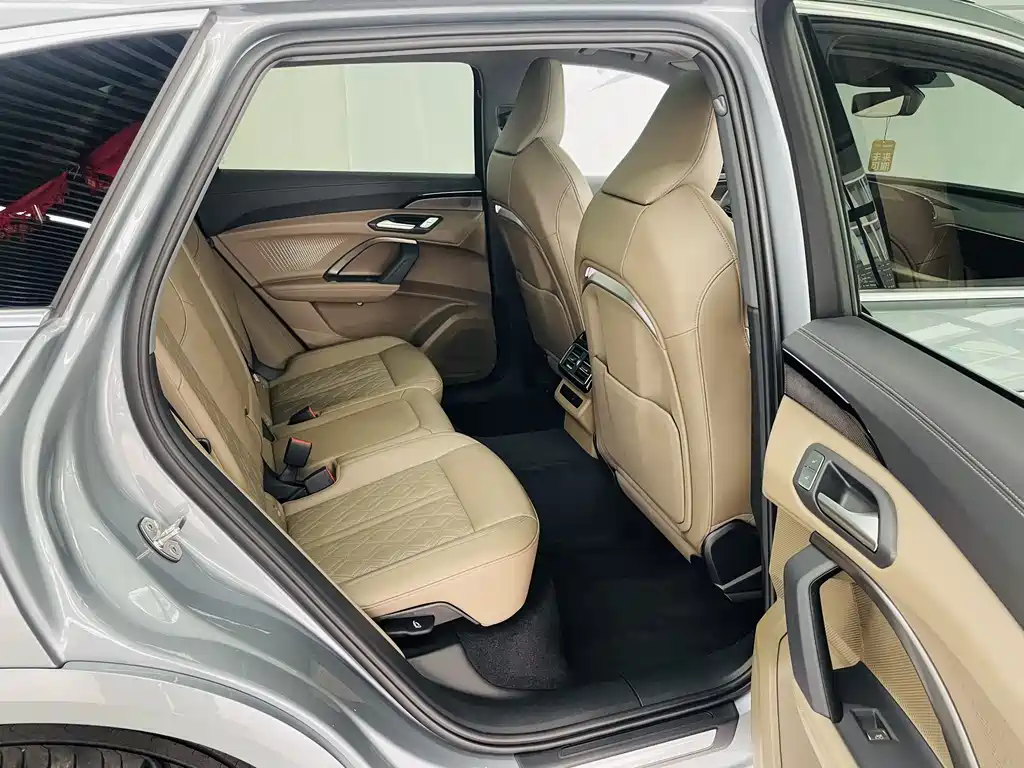 Audi Audi Q5L 2026 2.0T Intelligent Hybrid Luxury 2025 - thumbnail 14