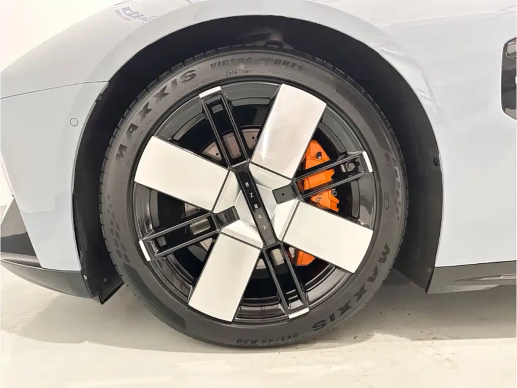 XPeng XPeng P7 2025 750 AWD Performance Ultra 2025 - thumbnail 14