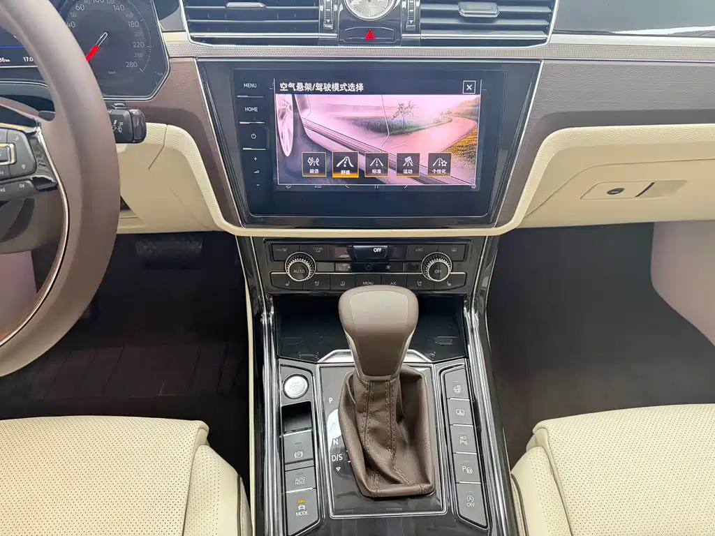 Volkswagen Volkswagen Phideon 2021 380TSI Prestige Edition 2023 - thumbnail 8
