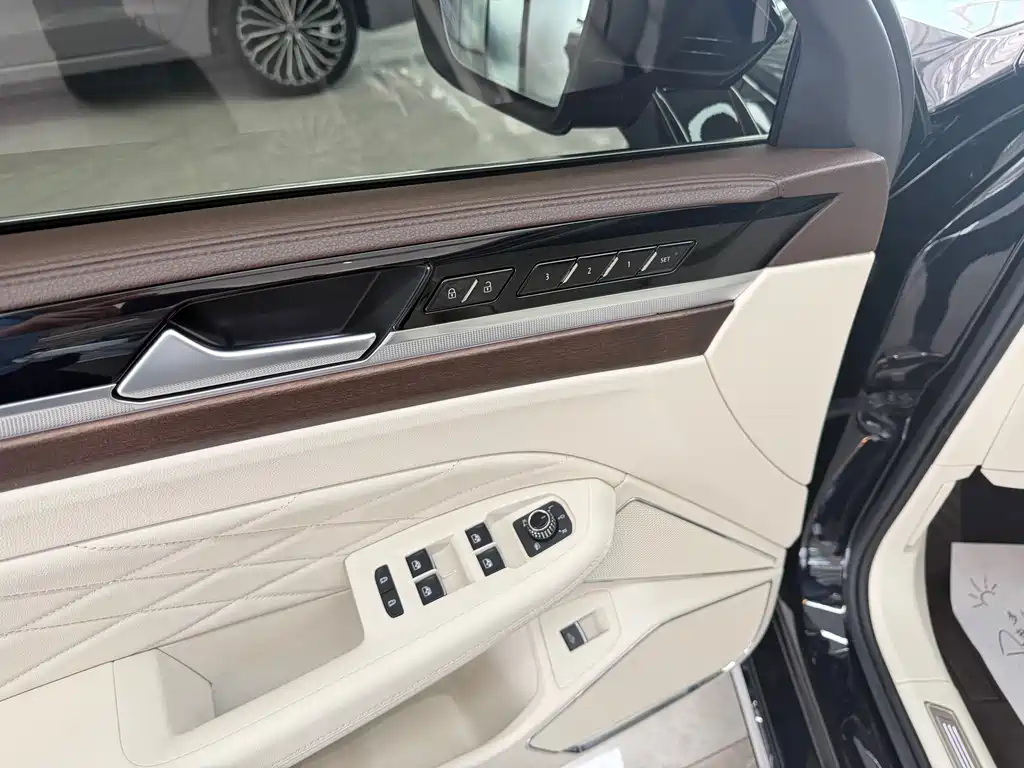 Volkswagen Volkswagen Phideon 2021 380TSI Prestige Edition 2023 - thumbnail 15