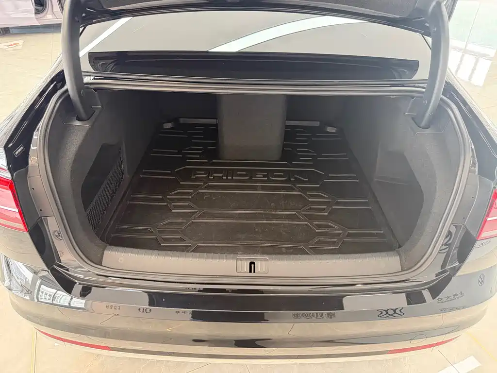 Volkswagen Volkswagen Phideon 2021 380TSI Prestige Edition 2023 - thumbnail 16
