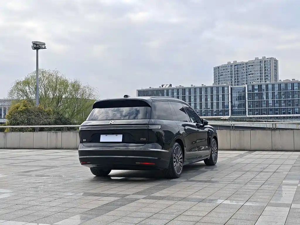 NIO NIO ES8 2026 - thumbnail 5