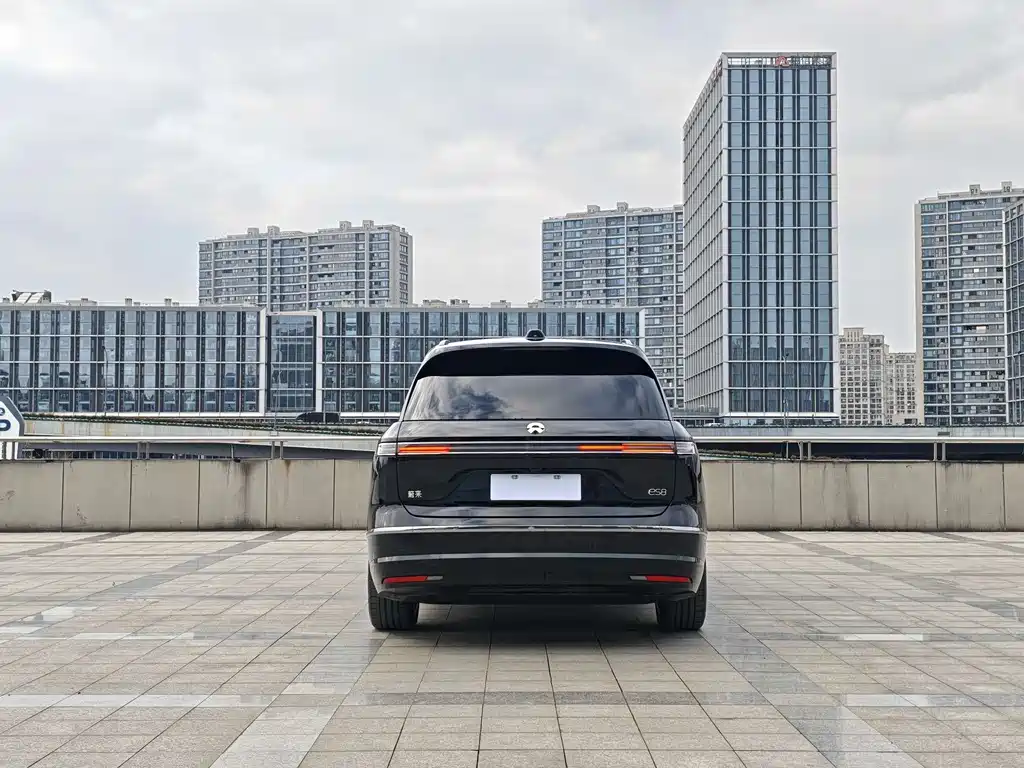 NIO NIO ES8 2026 - thumbnail 6