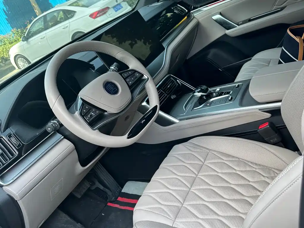 BYD Tang DM-i Champion Edition 112KM Noble 2024 - thumbnail 4