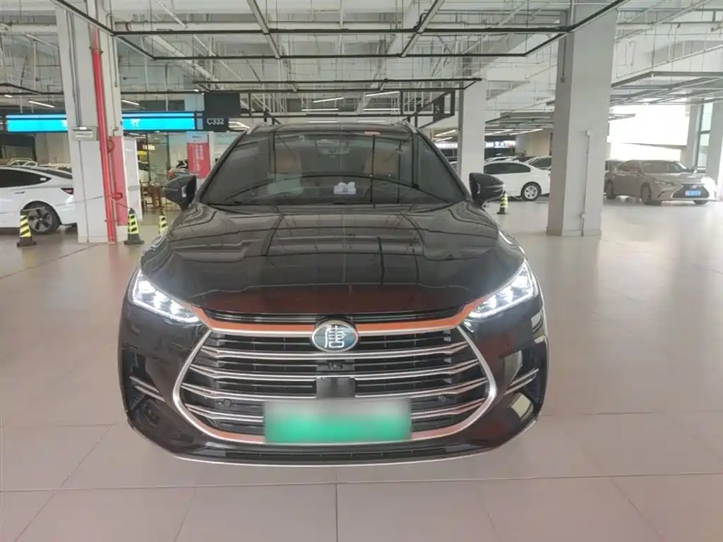 BYD Tang DM-i Champion Edition 112KM Exclusive 2023 - thumbnail 3
