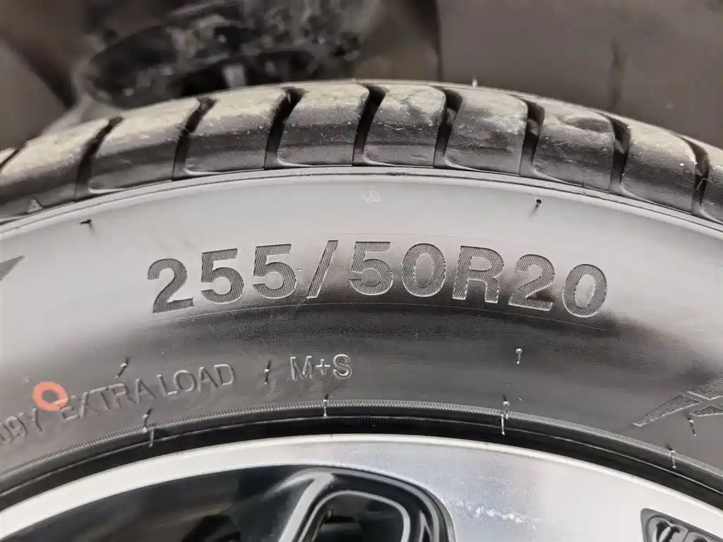 BYD Tang DM-i Champion Edition 112KM Premium 2023 - thumbnail 24