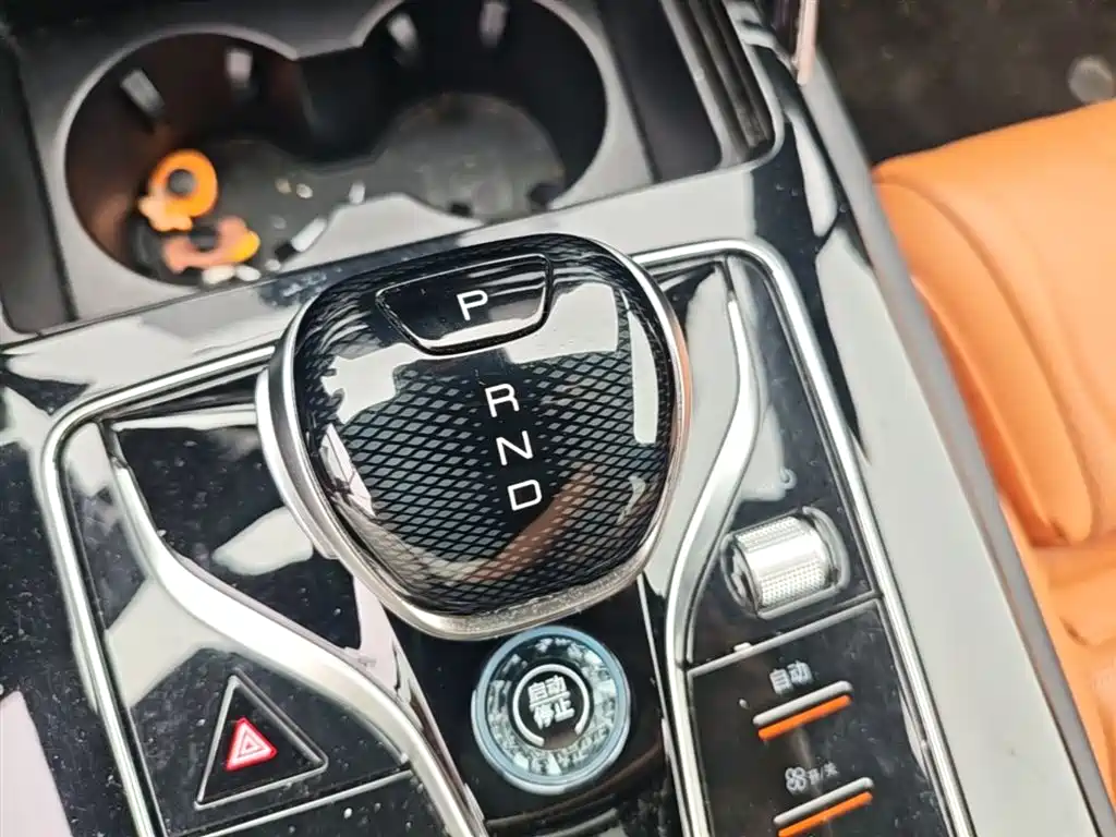BYD Tang DM-p 2022 215KM AWD Premium Edition 2023 - thumbnail 14