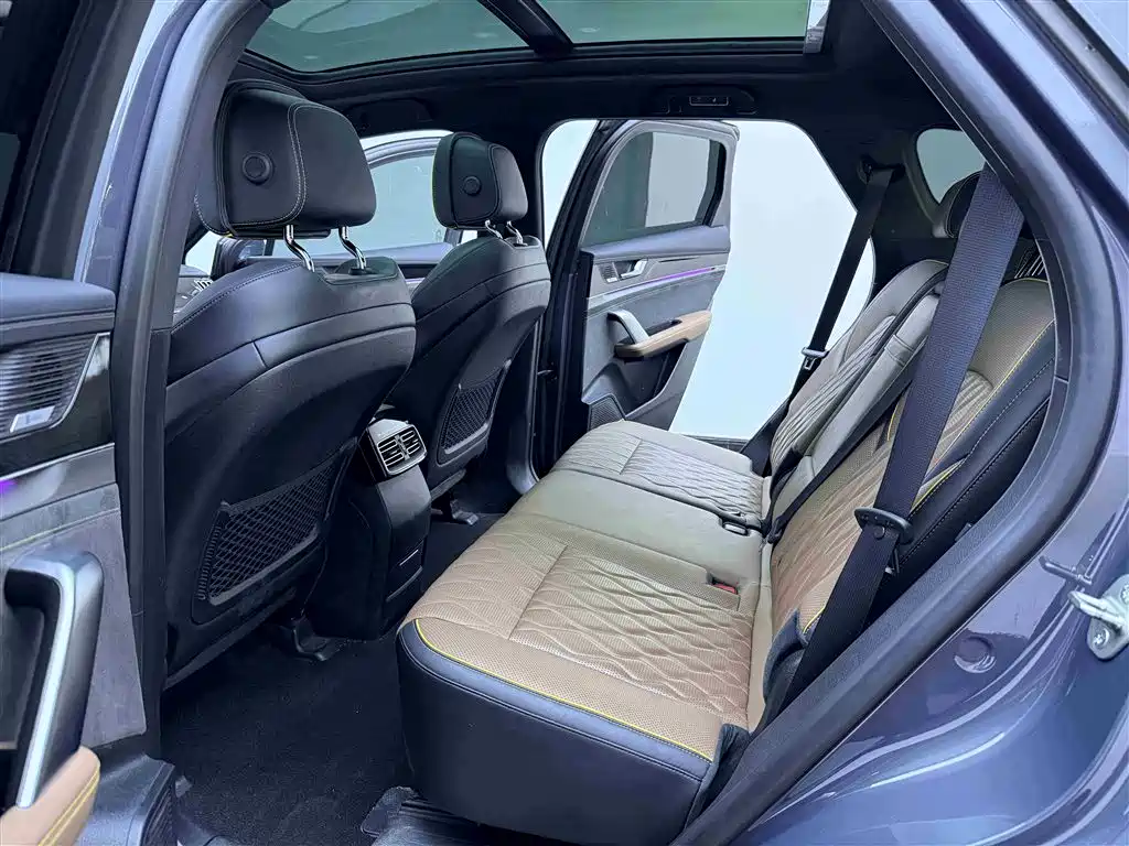 BYD Tang DM-i 112KM 2022 - thumbnail 9