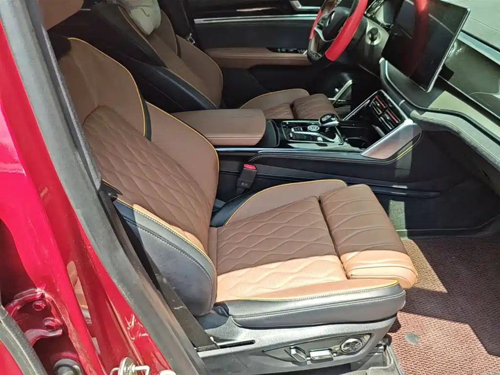 BYD BYD Tang DM-i 112KM 2023 - thumbnail 25