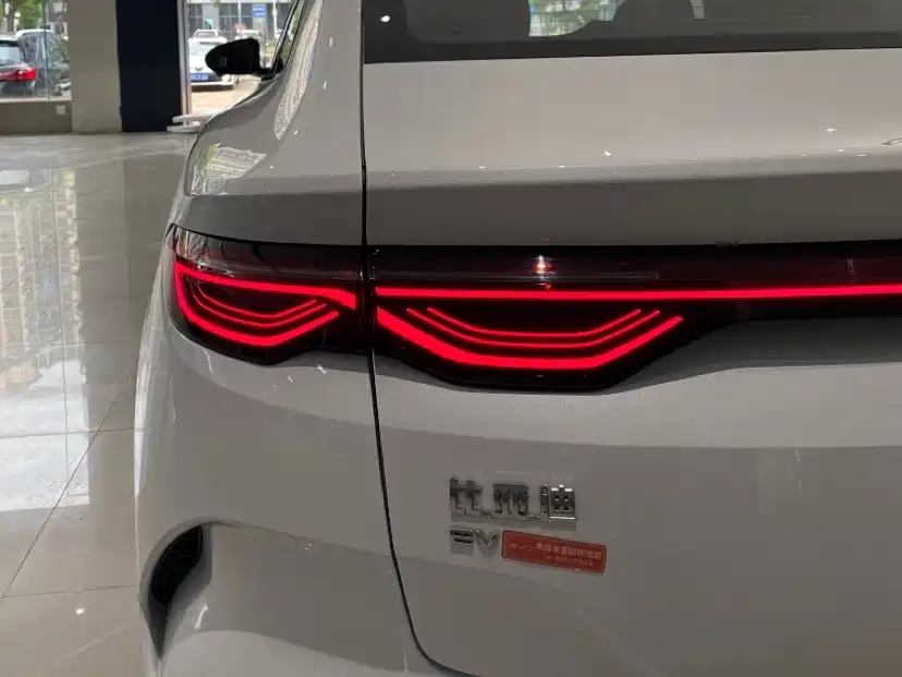 BYD BYD Qin L 2025 EV 545KM Chao Yue Edition 2025 - thumbnail 6