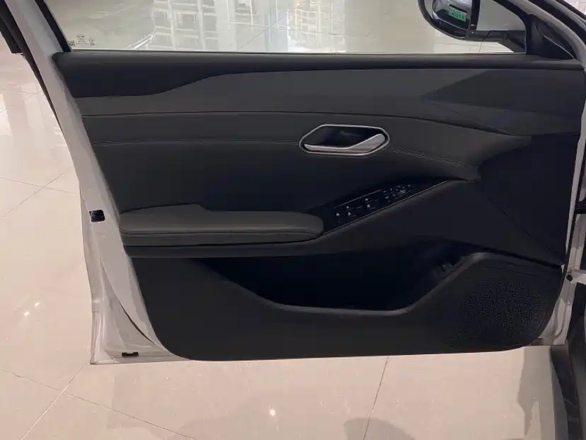 BYD BYD Qin L 2025 EV 545KM Chao Yue Edition 2025 - thumbnail 8