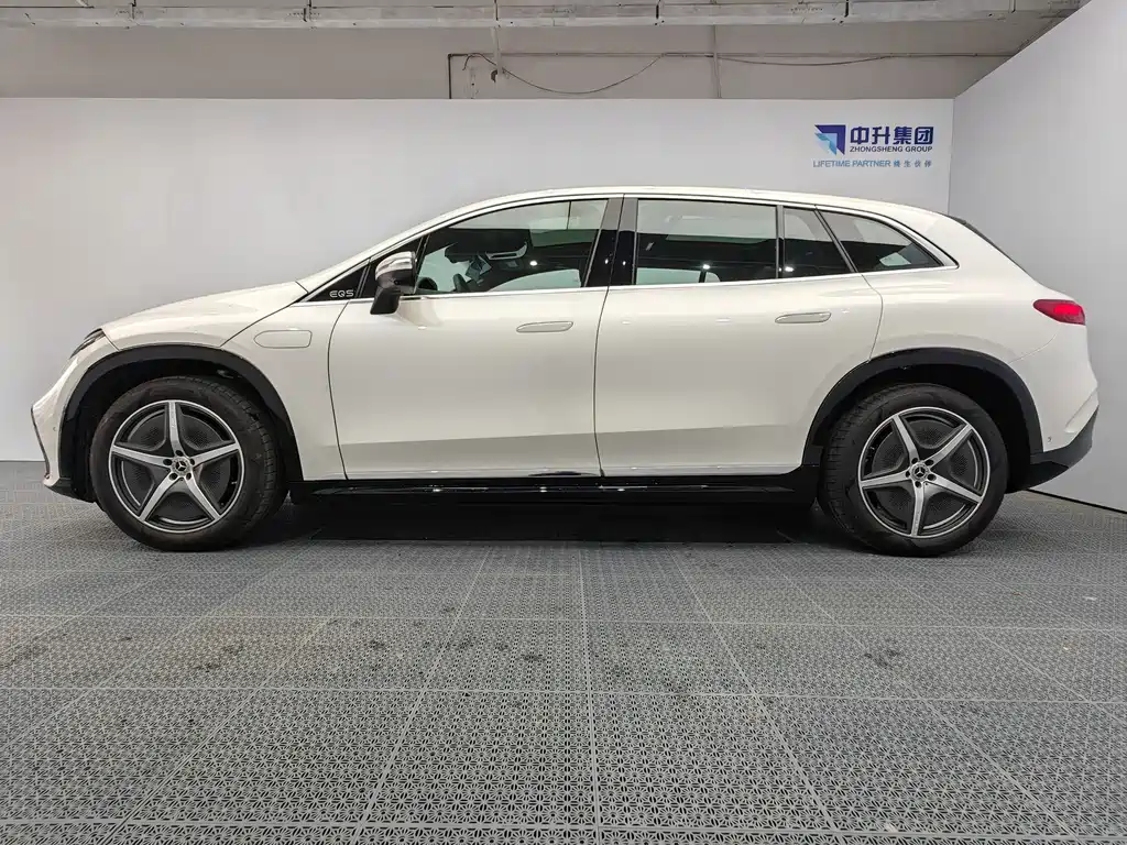 Mercedes-Benz Mercedes-Benz EQS SUV 450 4MATIC 2025 - thumbnail 7