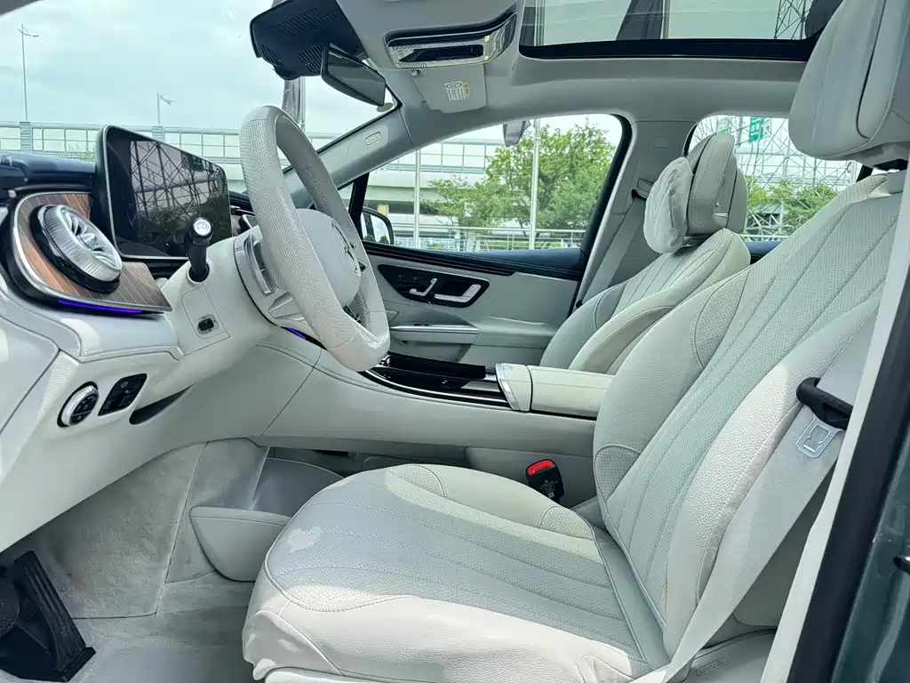 Mercedes-Benz Mercedes-Benz EQE SUV 2024 500 4MATIC Luxury Edition 2025 - thumbnail 7