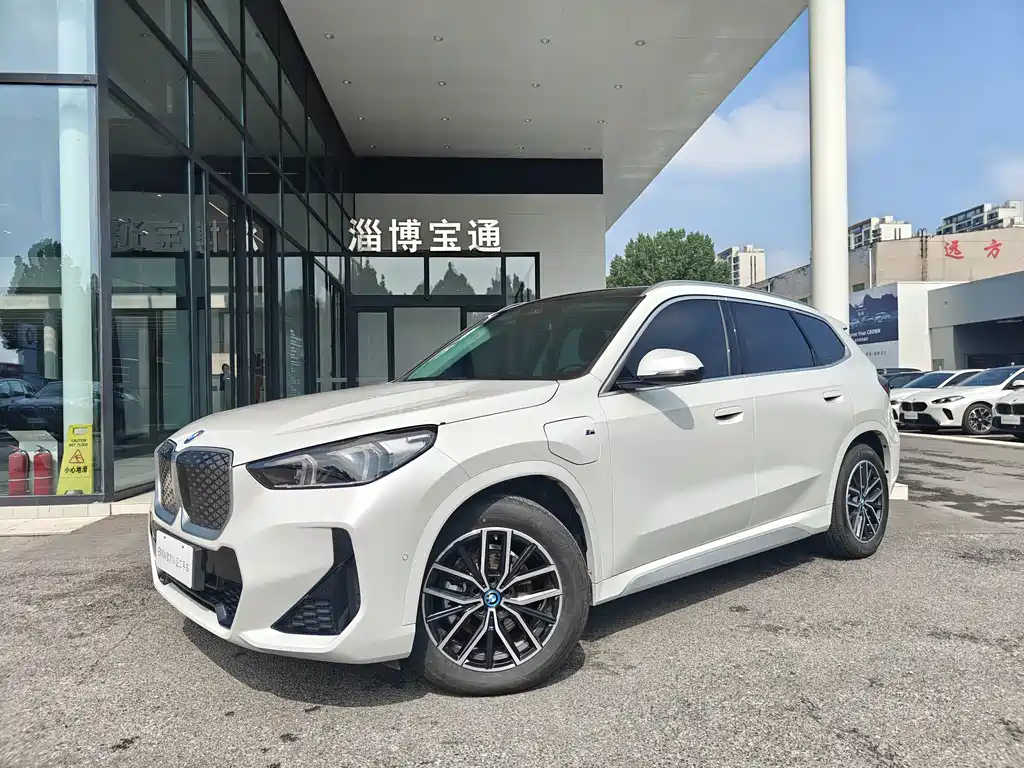 BMW BMW iX1 2023 eDrive25L M Sport Package 2025 - thumbnail 4