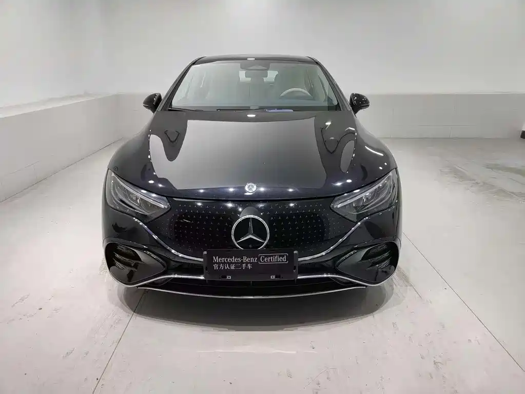 Mercedes-Benz Mercedes-Benz EQE 500 4MATIC 2025 - thumbnail 2