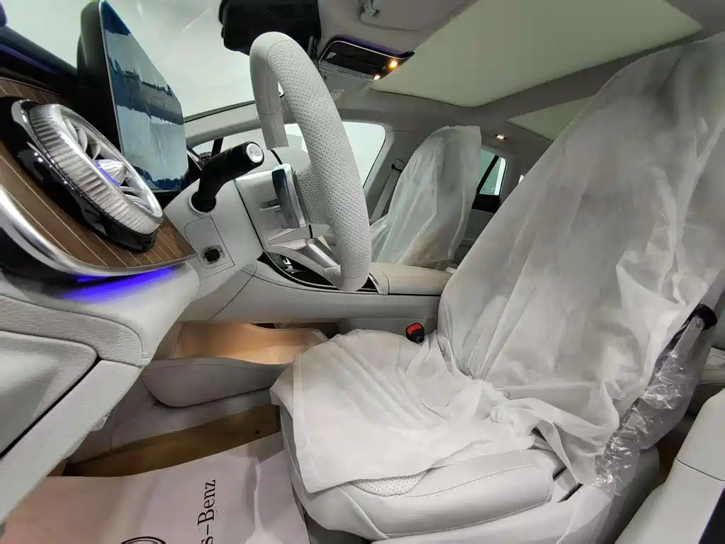 Mercedes-Benz Mercedes-Benz EQE 500 4MATIC 2025 - thumbnail 10