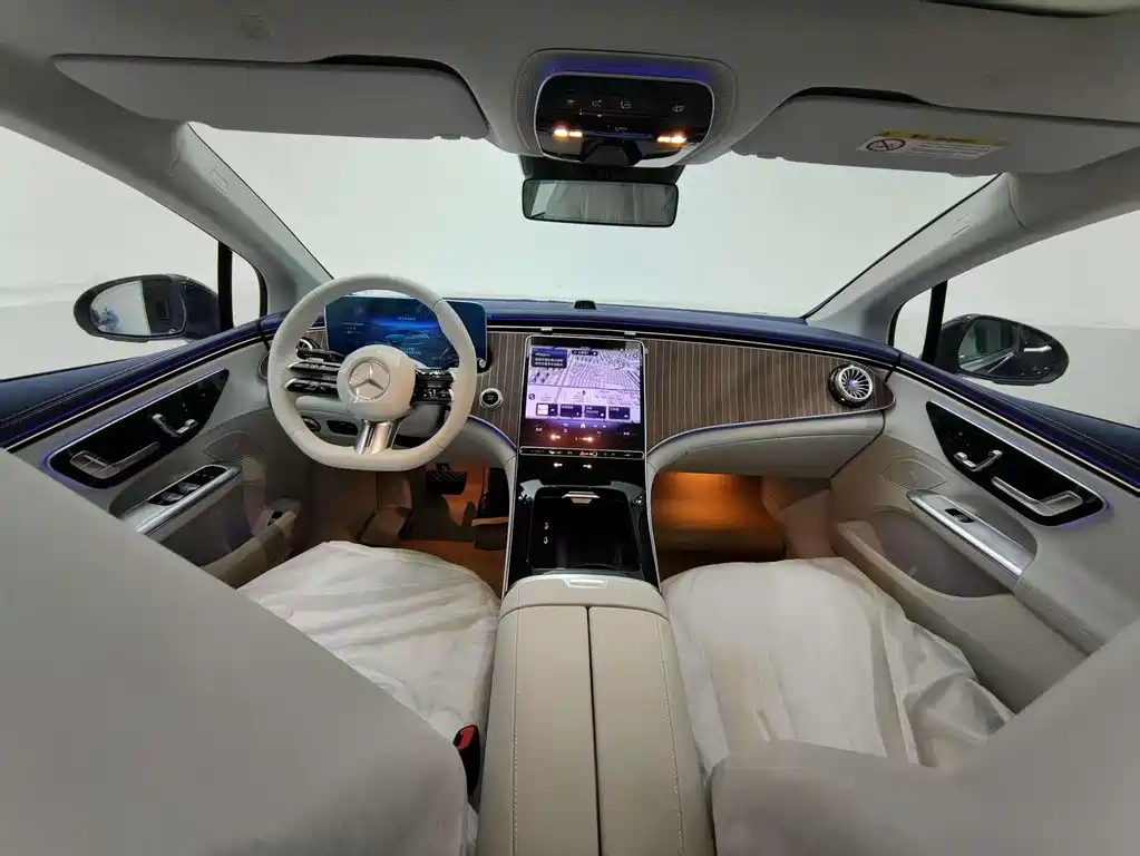 Mercedes-Benz Mercedes-Benz EQE 500 4MATIC 2025 - thumbnail 13