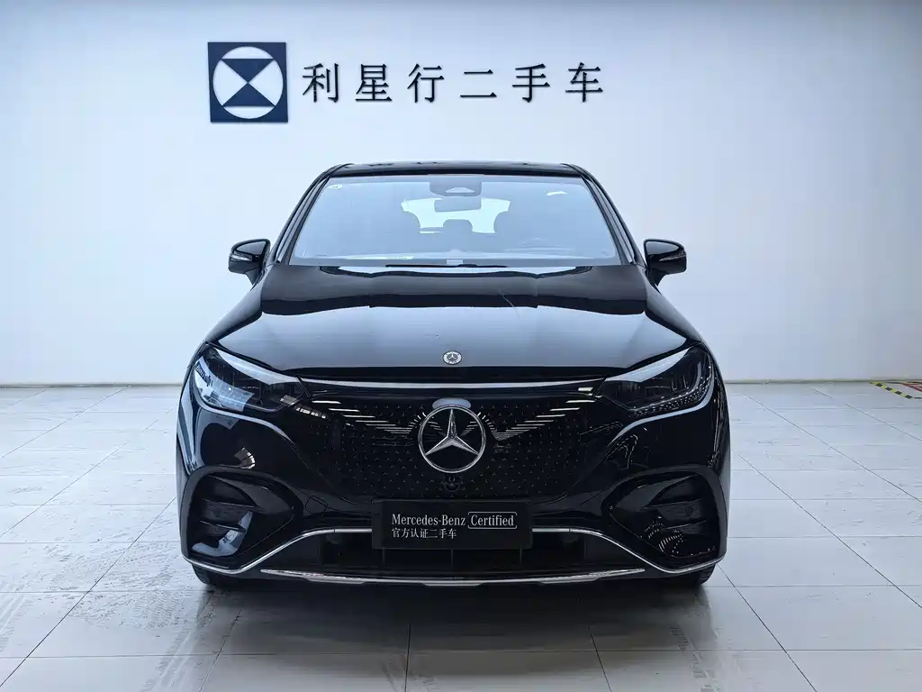 Mercedes-Benz Mercedes-Benz EQE SUV 500 4MATIC 2025 - thumbnail 3