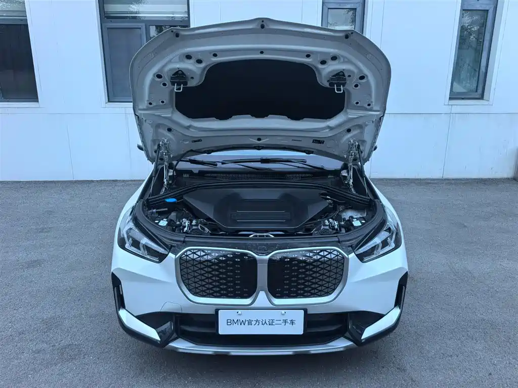 BMW BMW iX1 eDrive25L X Design Package 2025 - thumbnail 19