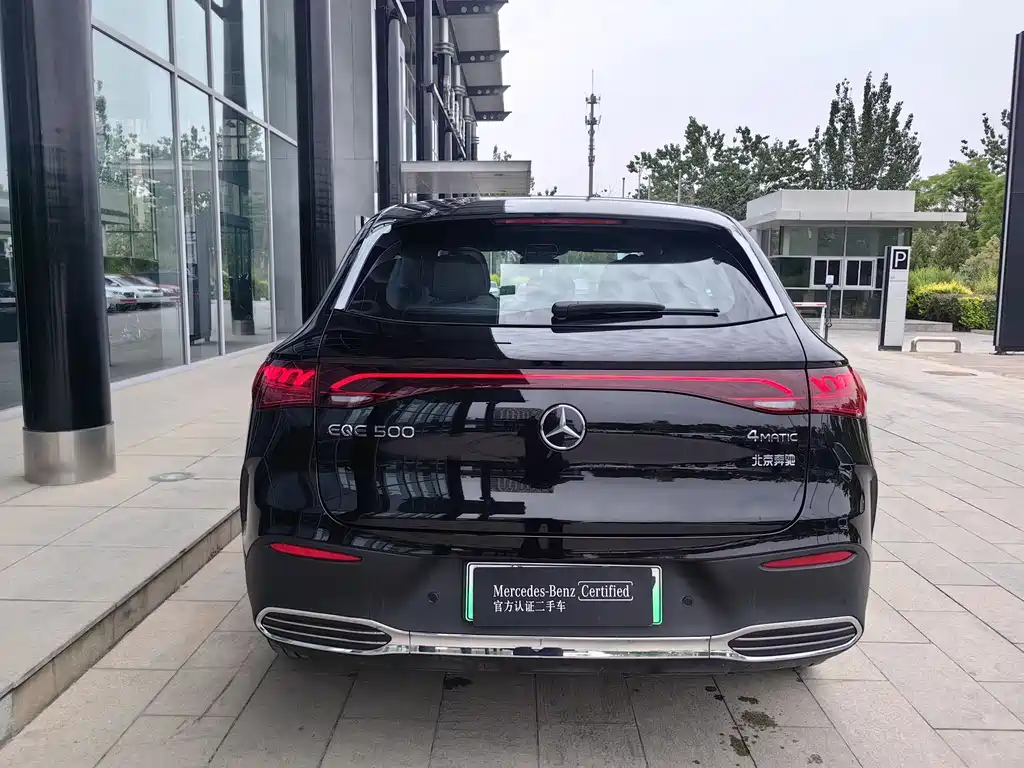 Mercedes-Benz Mercedes-Benz EQE SUV 500 4MATIC 2025 - thumbnail 5