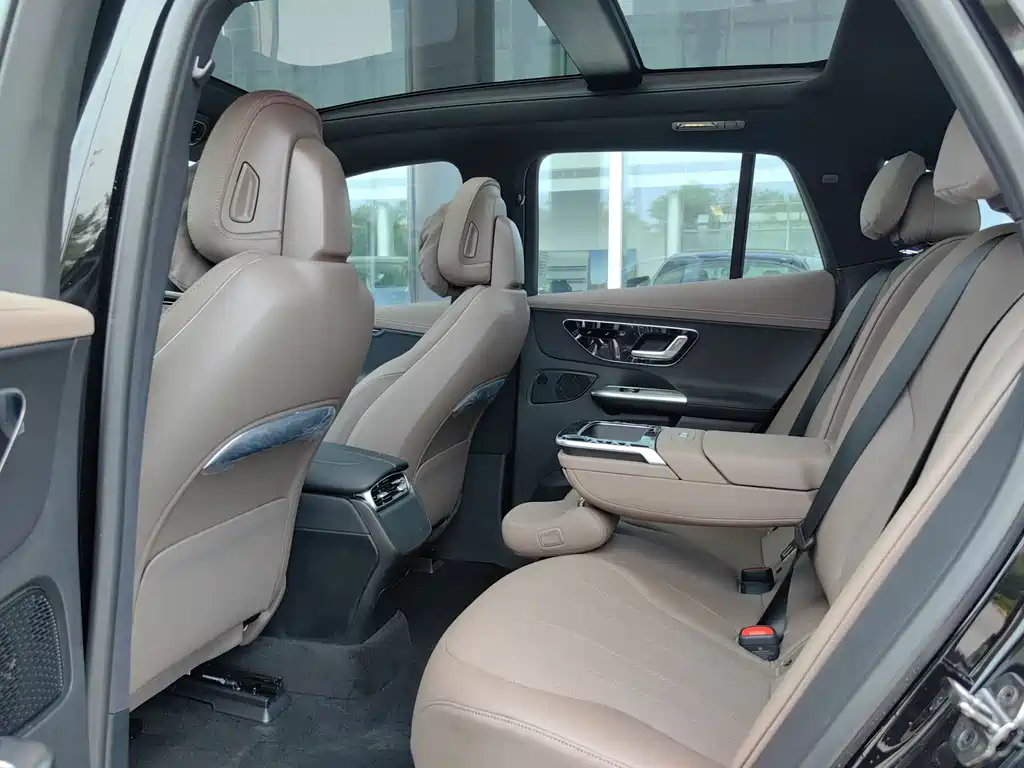 Mercedes-Benz Mercedes-Benz EQE SUV 500 4MATIC 2025 - thumbnail 8