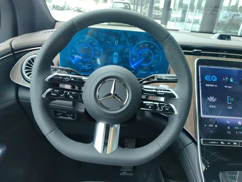 Mercedes-Benz Mercedes-Benz EQE SUV 500 4MATIC 2025 - thumbnail 11