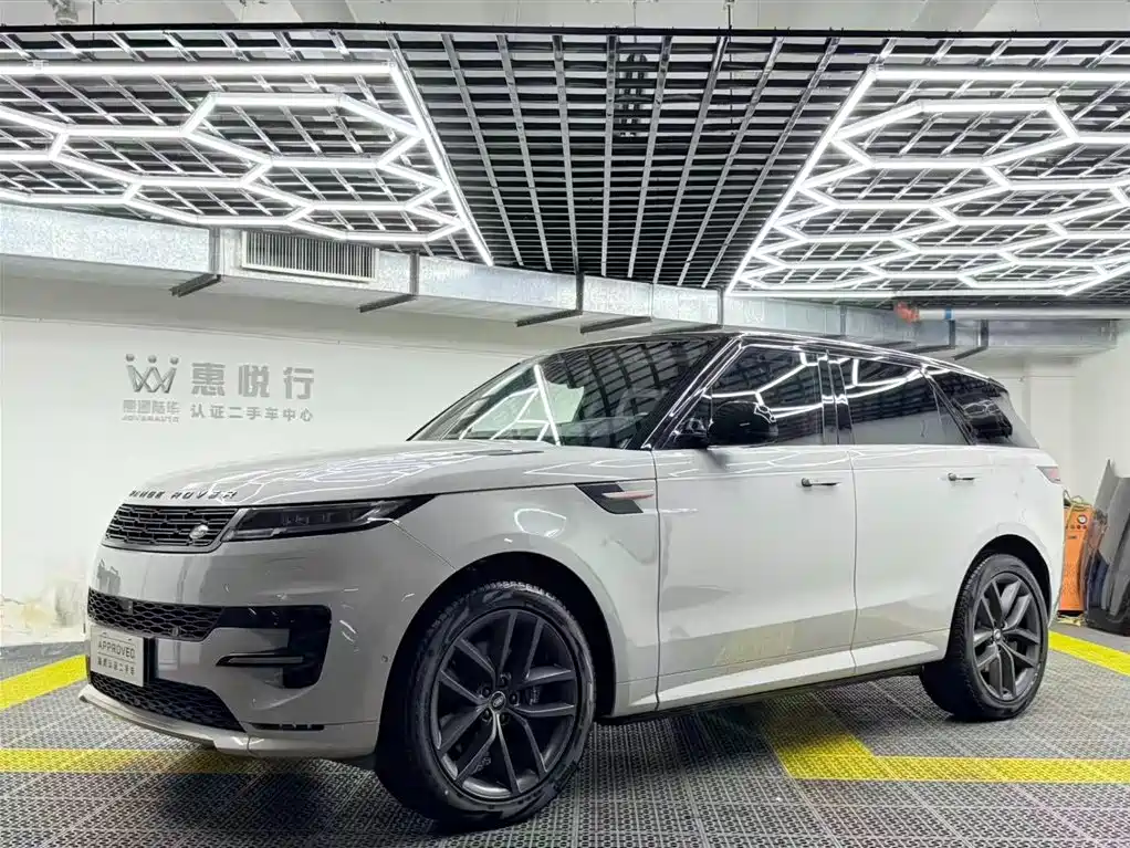 Land Rover Range Rover Sport 2024 400PS Dynamic HSE 2023