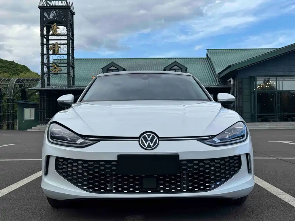 Volkswagen Volkswagen Lamando L 2023 280TSI DSG Xuanla Edition 2023 - thumbnail 2