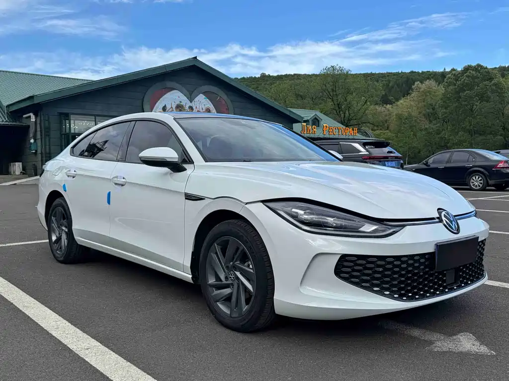 Volkswagen Volkswagen Lamando L 2023 280TSI DSG Xuanla Edition 2023 - thumbnail 3