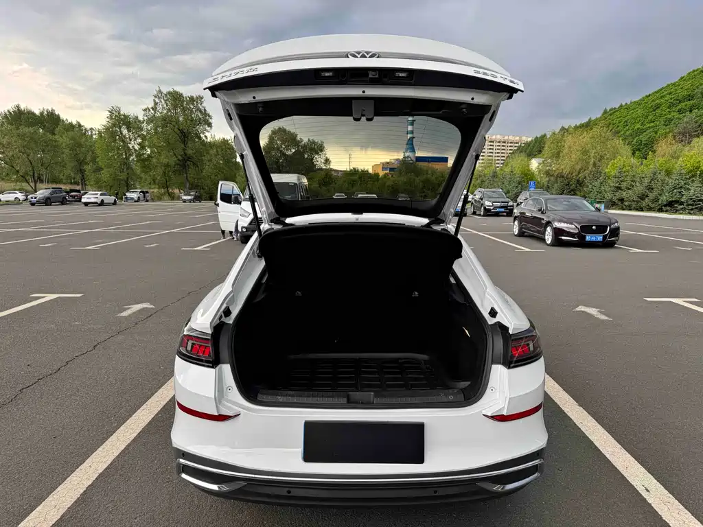 Volkswagen Volkswagen Lamando L 2023 280TSI DSG Xuanla Edition 2023 - thumbnail 21