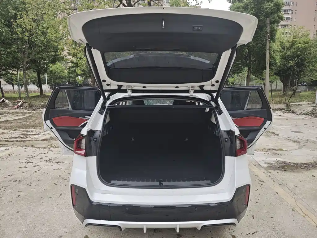 BMW BMW X1 2023 xDrive25Li M Sport Package 2024 - thumbnail 21