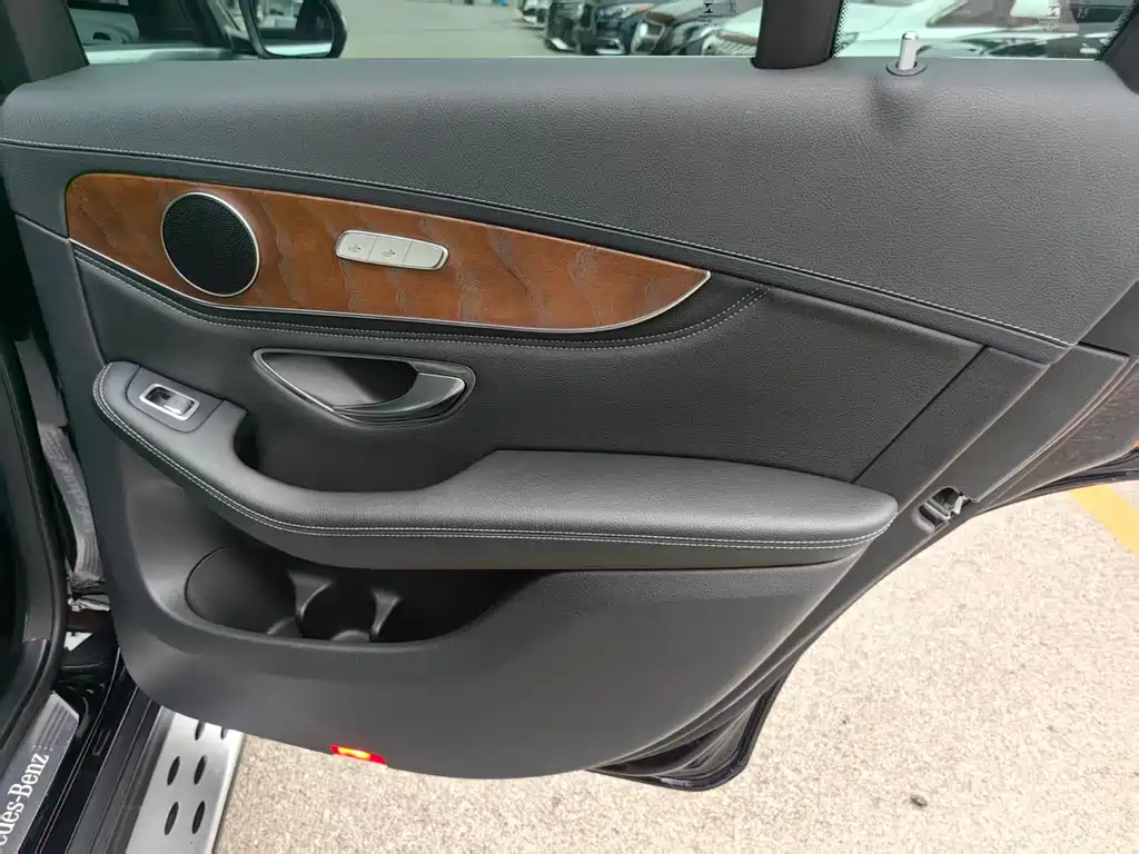 Mercedes-Benz Mercedes-Benz GLC 300 L 4MATIC 2019 - thumbnail 16