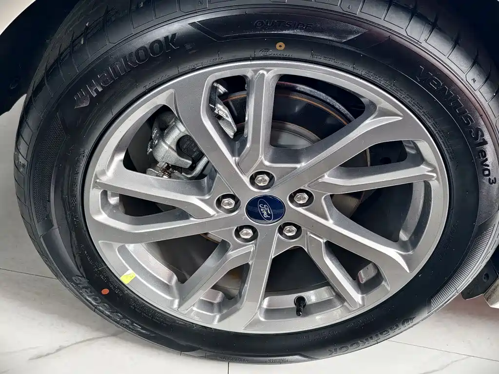 Ford Mondeo 2023 EcoBoost 245 Luxury 2024 - thumbnail 9