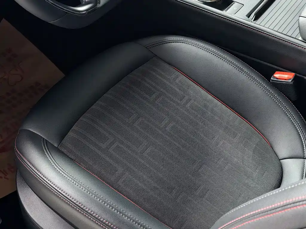 Ford Mondeo 2023 EcoBoost 245 Luxury 2024 - thumbnail 10
