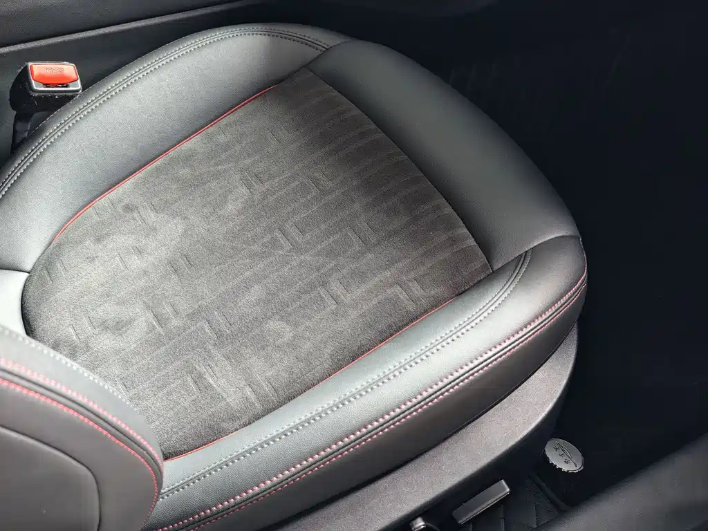 Ford Mondeo 2023 EcoBoost 245 Luxury 2024 - thumbnail 15