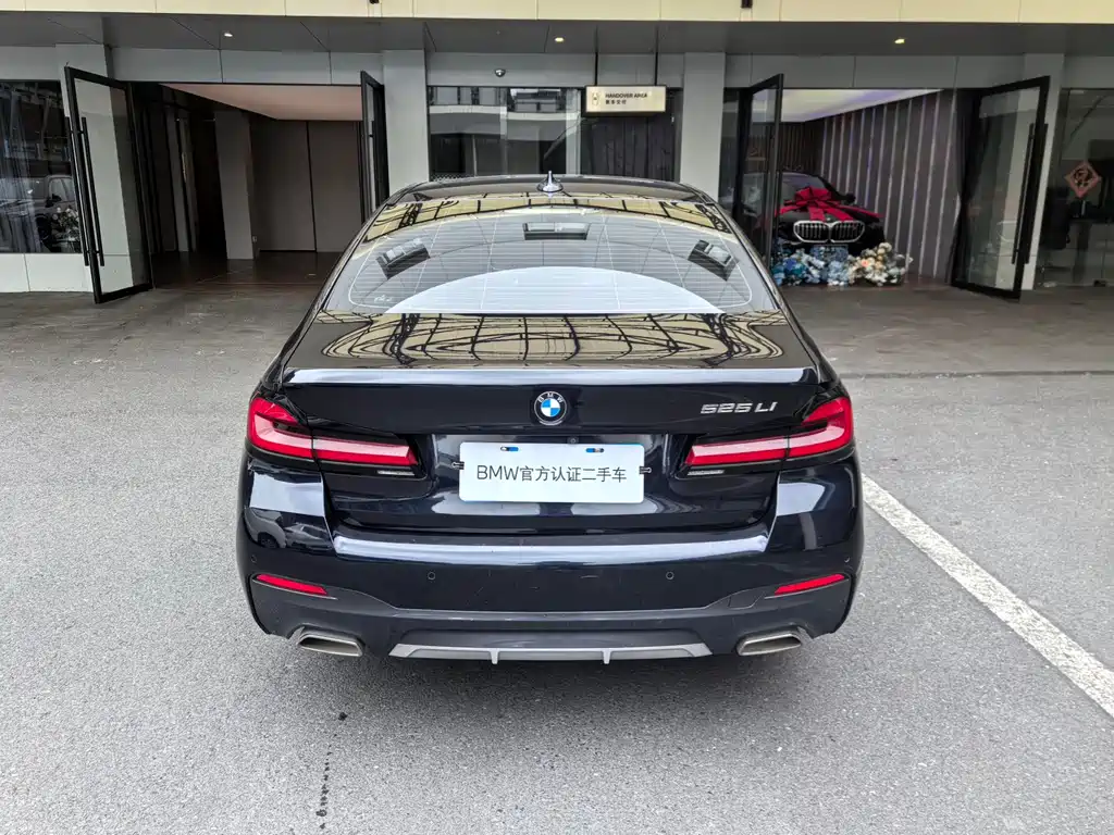 BMW BMW 5 Series 2021 525Li M Sport Package 2021 - thumbnail 4