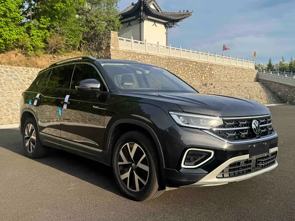 Volkswagen Tayron 2023 280TSI FWD Luxury Plus Advanced Edition 2022 - thumbnail 3