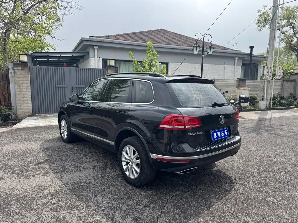 Volkswagen Volkswagen Touareg 2017 3.0 TSI Offroad Edition 2017 - thumbnail 12