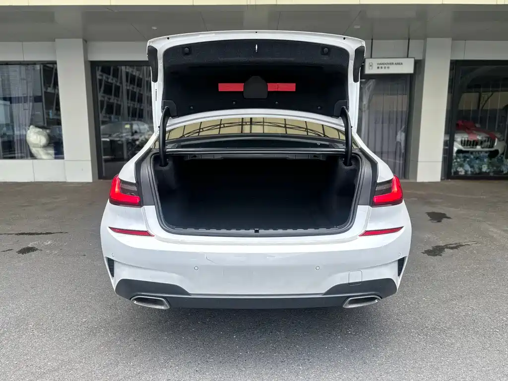 BMW BMW 3 Series 2020 320Li M Sport Package 2020 - thumbnail 4