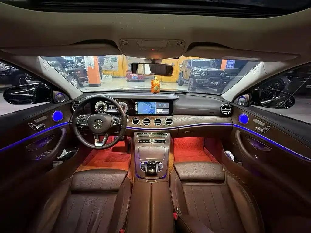 Mercedes-Benz Mercedes-Benz E-Class 2018 E 200 L 4MATIC 2018 - thumbnail 8