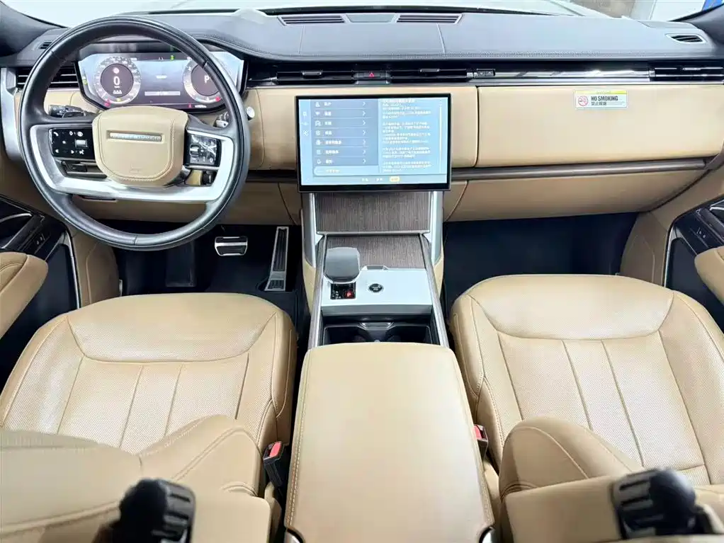 Land Rover Range Rover 2024 3.0 L6 400PS Vogue Extended Wheelbase 2024 - thumbnail 7