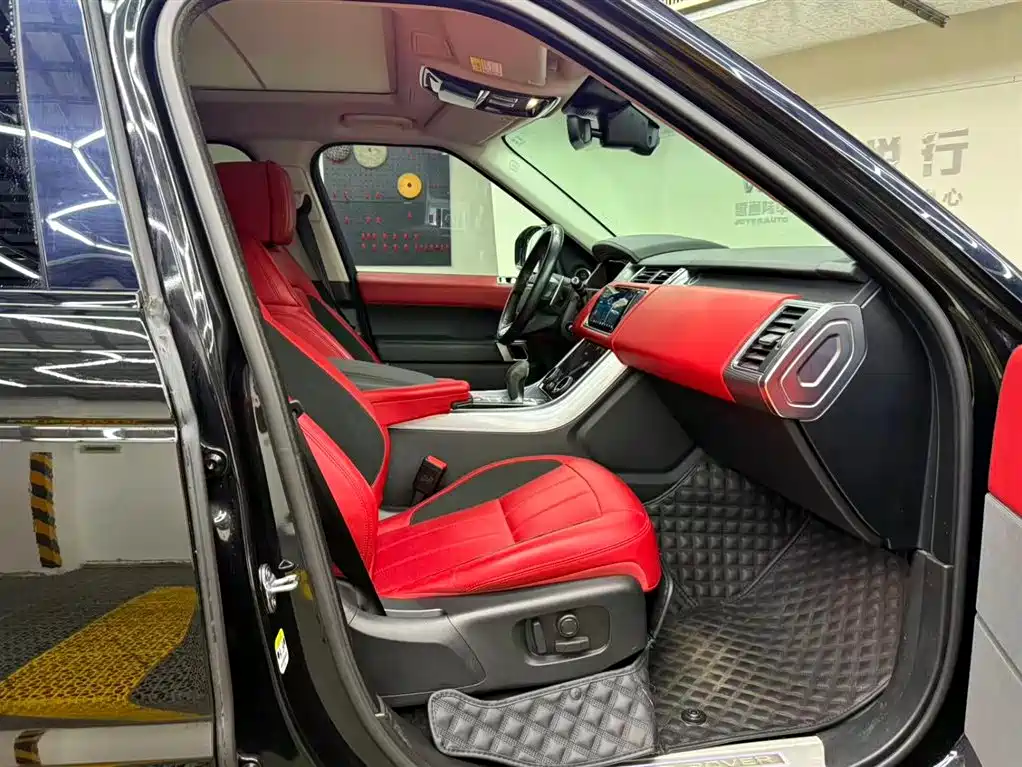 Land Rover Range Rover Sport 2021 3.0 L6 HSE Dynamic Black Edition 2021 - thumbnail 5