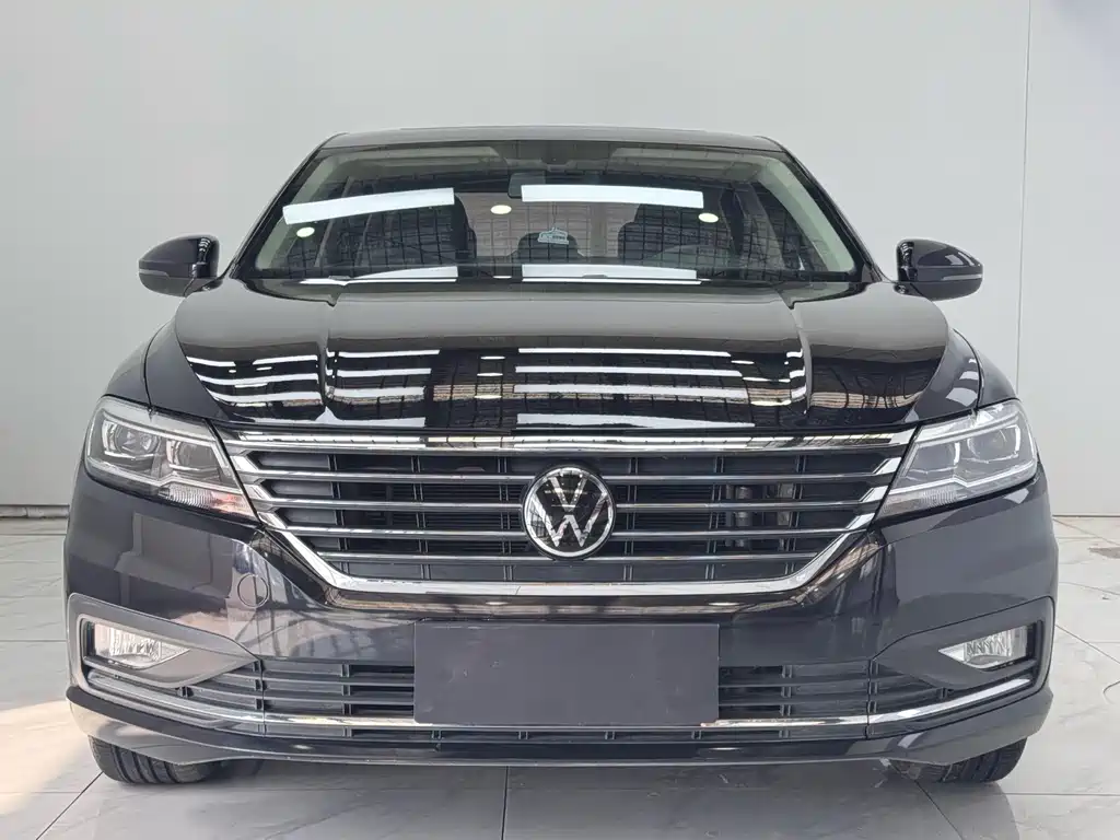 Volkswagen Volkswagen Lavida 2022 1.5L Automatic Comfort Edition 2022 - thumbnail 2