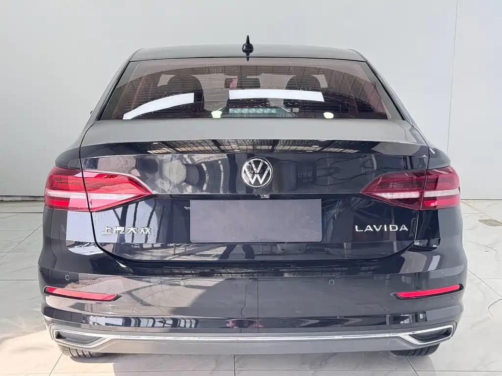 Volkswagen Volkswagen Lavida 2022 1.5L Automatic Comfort Edition 2022 - thumbnail 5