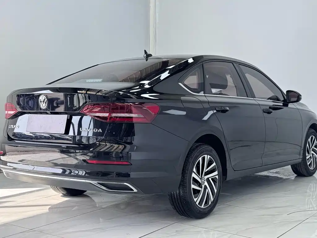 Volkswagen Volkswagen Lavida 2022 1.5L Automatic Comfort Edition 2022 - thumbnail 6