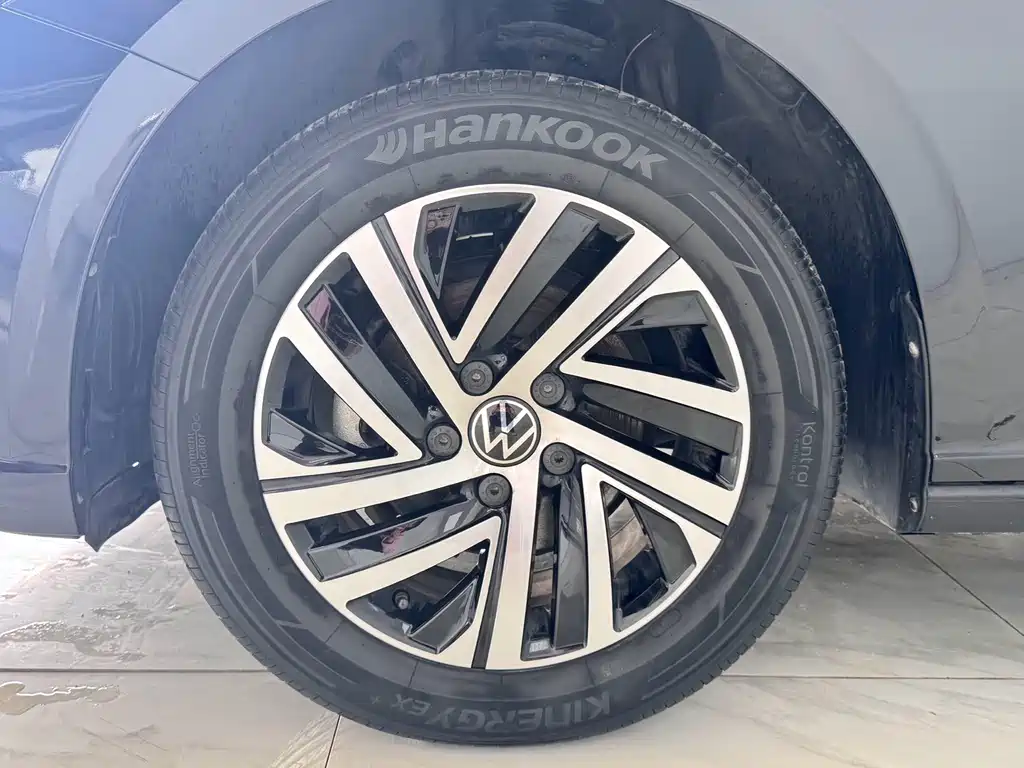 Volkswagen Volkswagen Lavida 2022 1.5L Automatic Comfort Edition 2022 - thumbnail 16