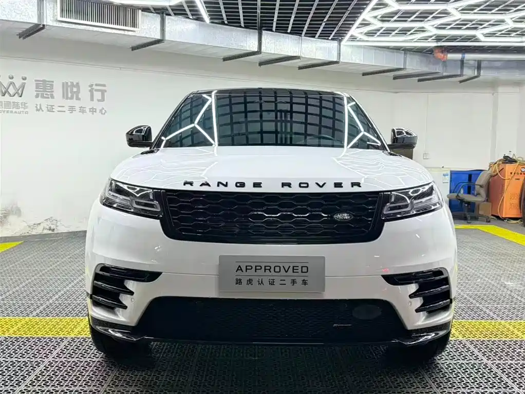 Land Rover Range Rover Velar 2023 250PS Black Edition 2022 - thumbnail 2