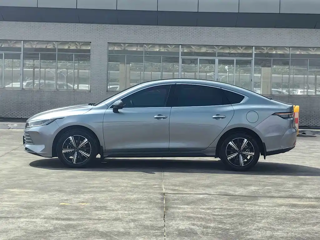 BYD Destroyer 05 2024 Honor Edition DM-i 120KM Luxury 2024 - thumbnail 11