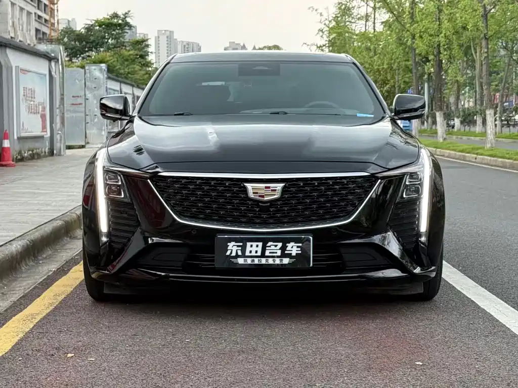 Cadillac Cadillac CT5 2024 28T Luxury Pro 2024 - thumbnail 2